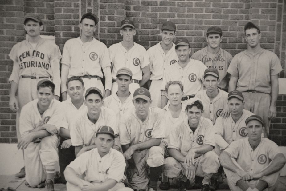 Equipo de Béisbol del Centro Asturiano de Tampa