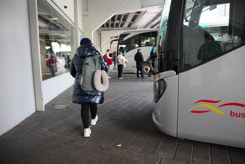 El Gobierno lanza un abono multiviaje de autobús: gratis, válido durante 2023 y en líneas estatales
