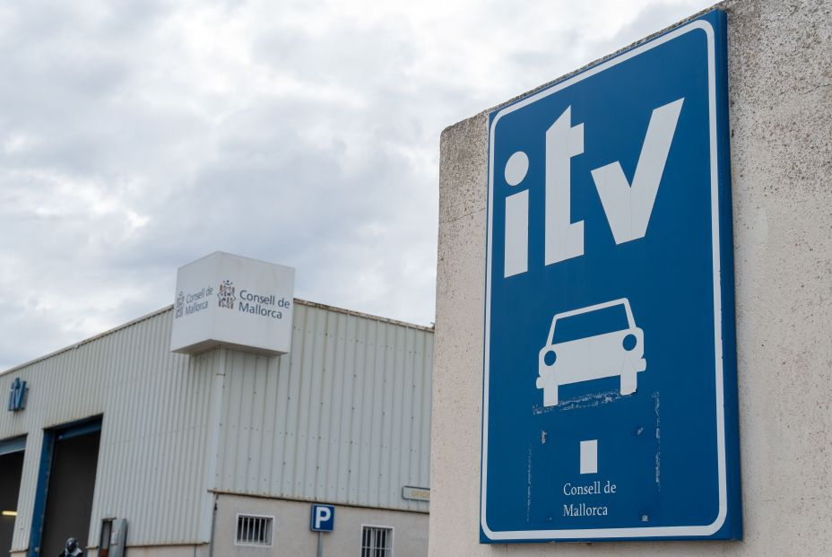 Cómo pasar la ITV a un coche extranjero: pasos y documentos necesarios. Foto: Bigstock