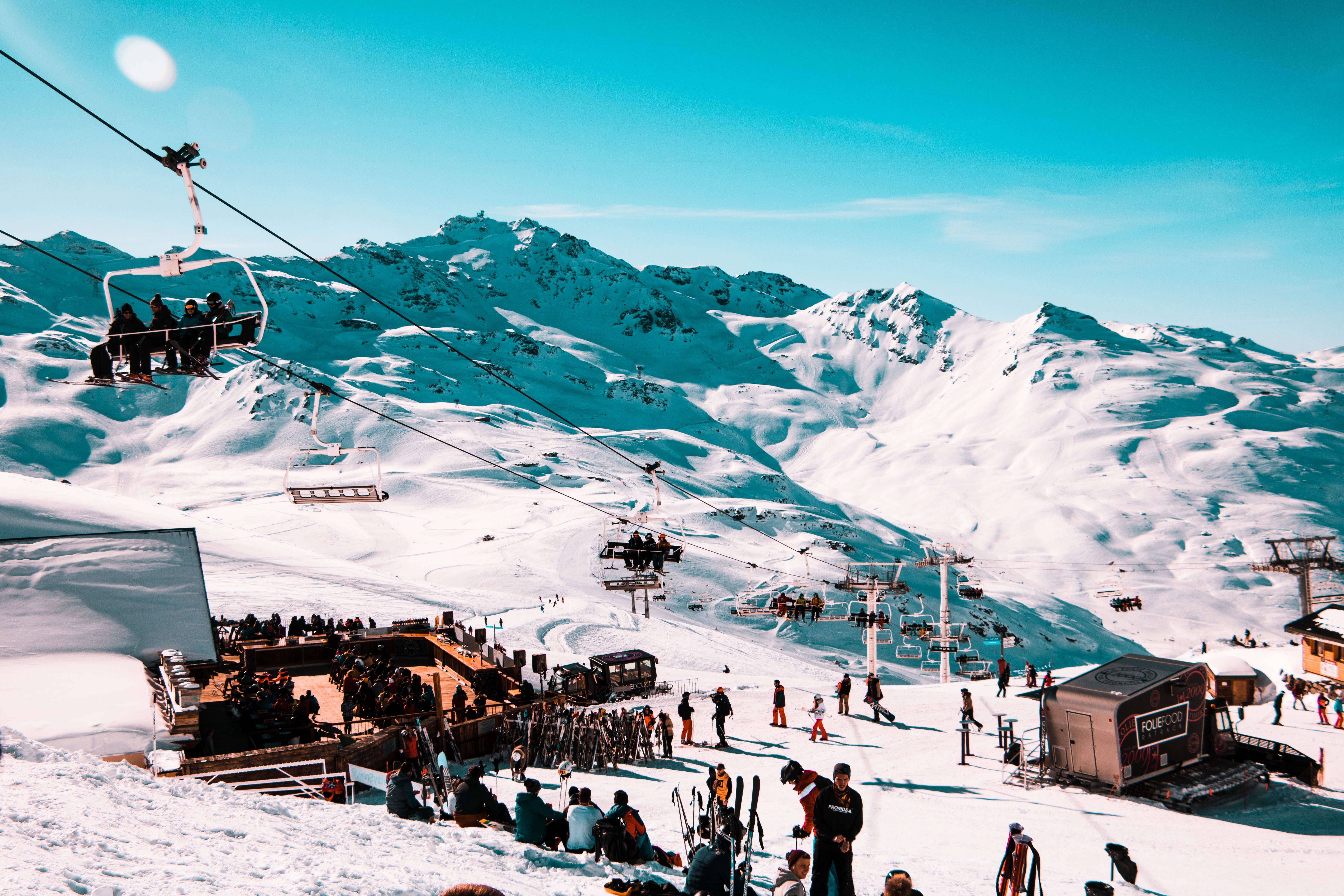 Las estaciones de esquí más baratas y más caras de España y Andorra