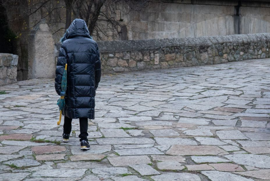 El truco japonés que revela la mejor forma de vestirse en invierno para mantener el calor El truco japonés que revela la mejor forma de vestirse en invierno para mantener el calor