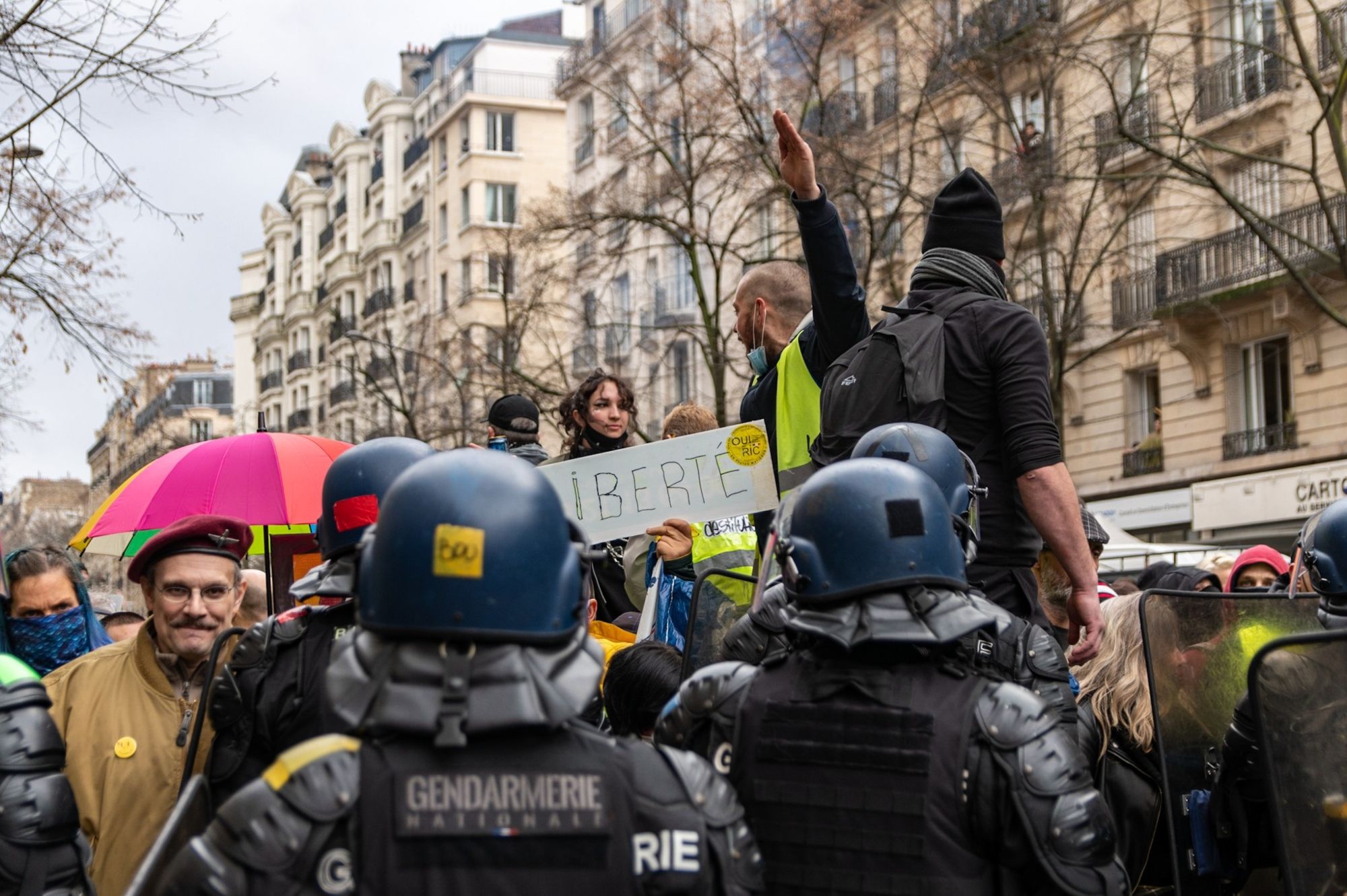 'Jueves negro' en Francia contra la reforma de pensiones, que sube la jubilación a 64 años