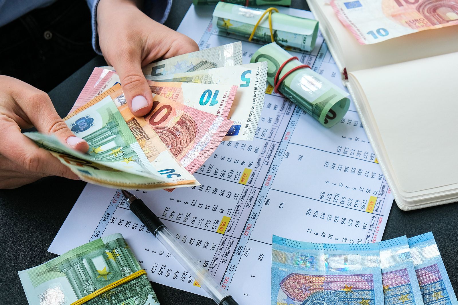 La banca sigue sin remunerar los depósitos, pese a la subida de los tipos de interés. Foto:bigstock