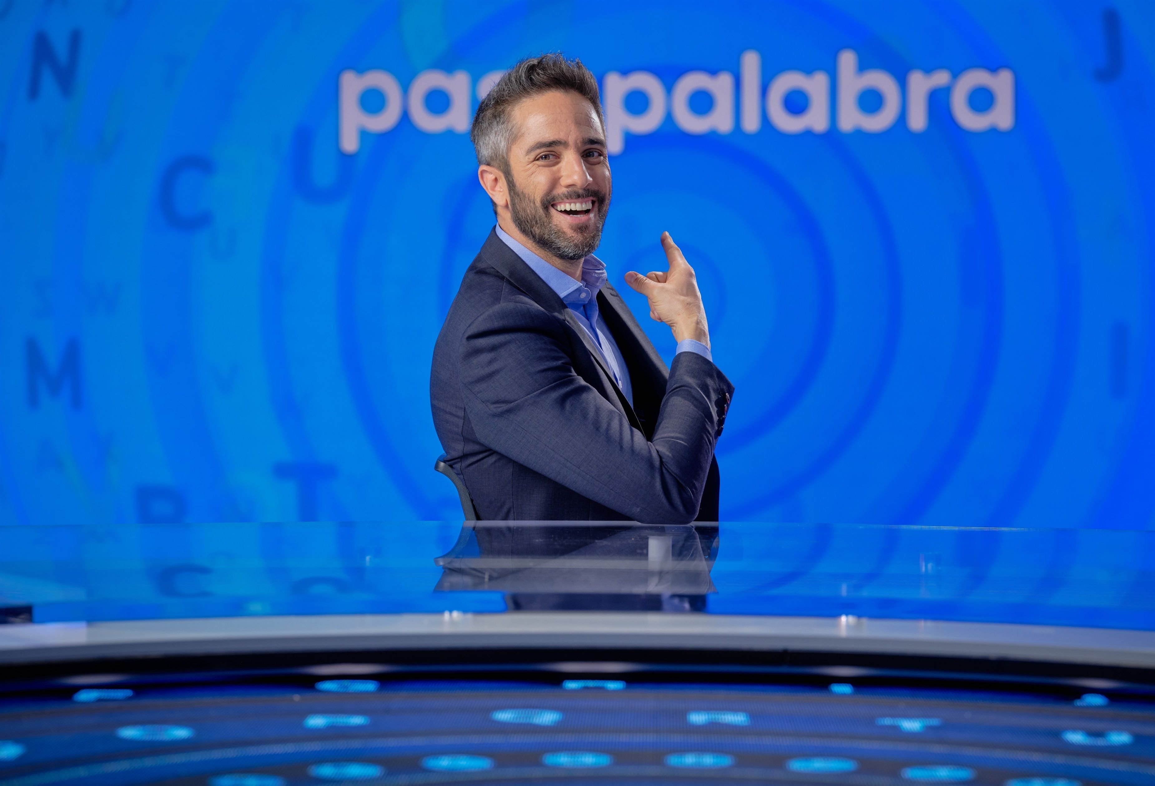 ¿Cuánto ganan los famosos y concursantes por cada programa de 'Pasapalabra' en el que participan?