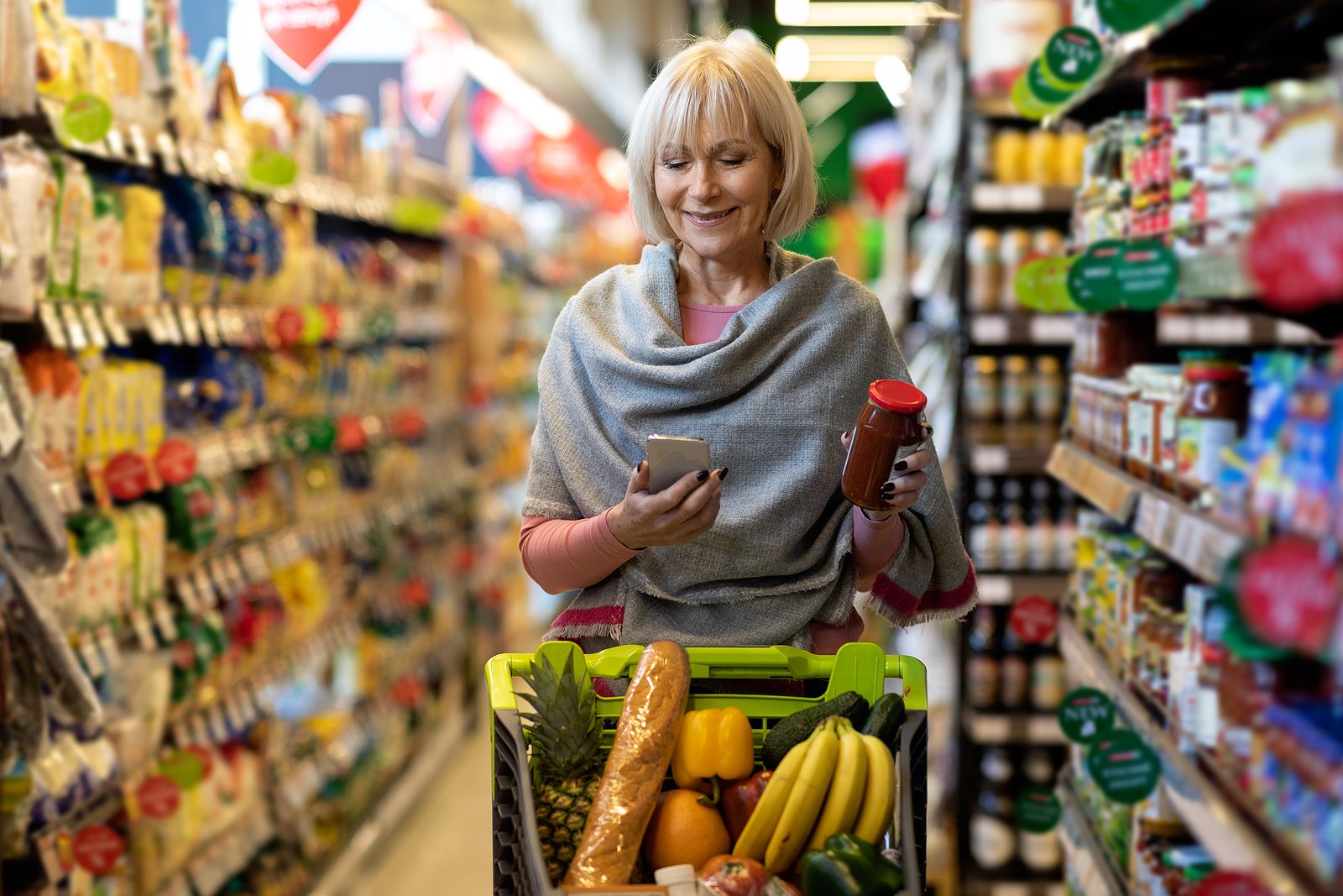 Estos son los supermercados que generan más emociones positivas entre sus clientes y los que menos