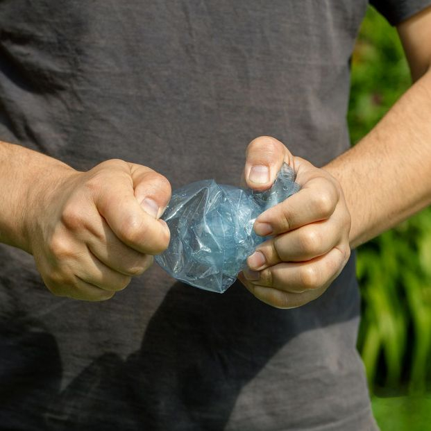 No todas las botellas de plástico se pueden rellenar: tipos y alternativas. Foto: Bigstock