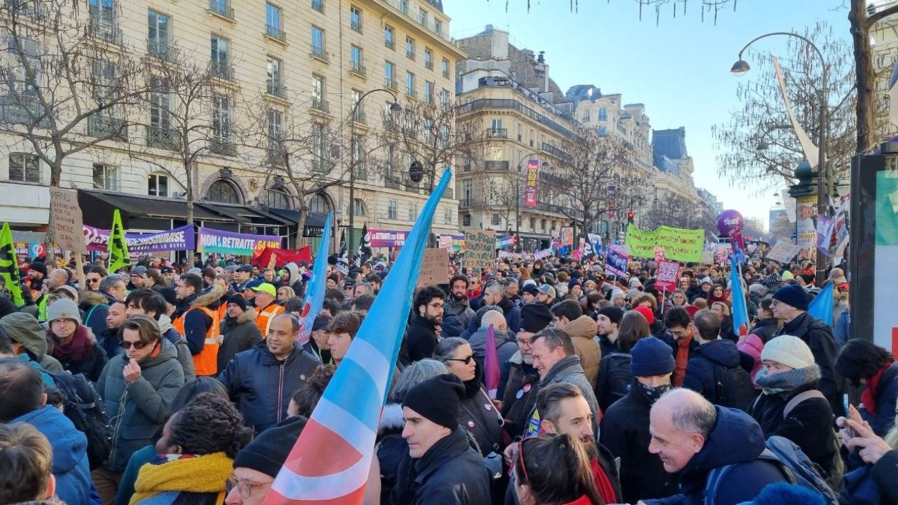Cuarto día de huelga general en Francia contra la reforma de pensiones, que endurece la jubilación