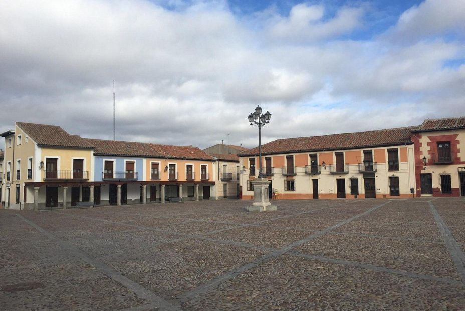 plaza de segovia NAVALCARNERO