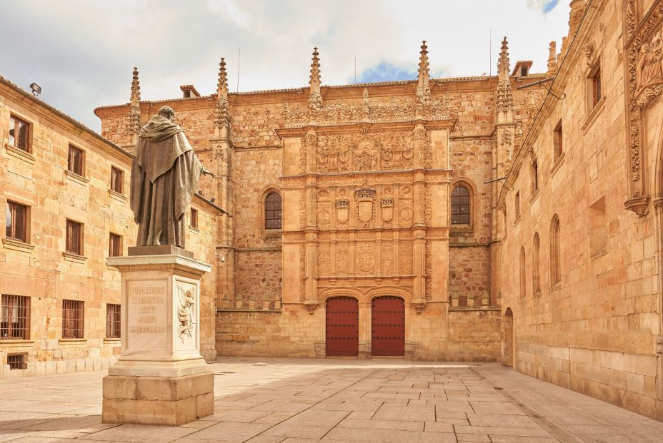 El Ayuntamiento y las universidades de Salamanca organizan actividades formativas para mayores de 55