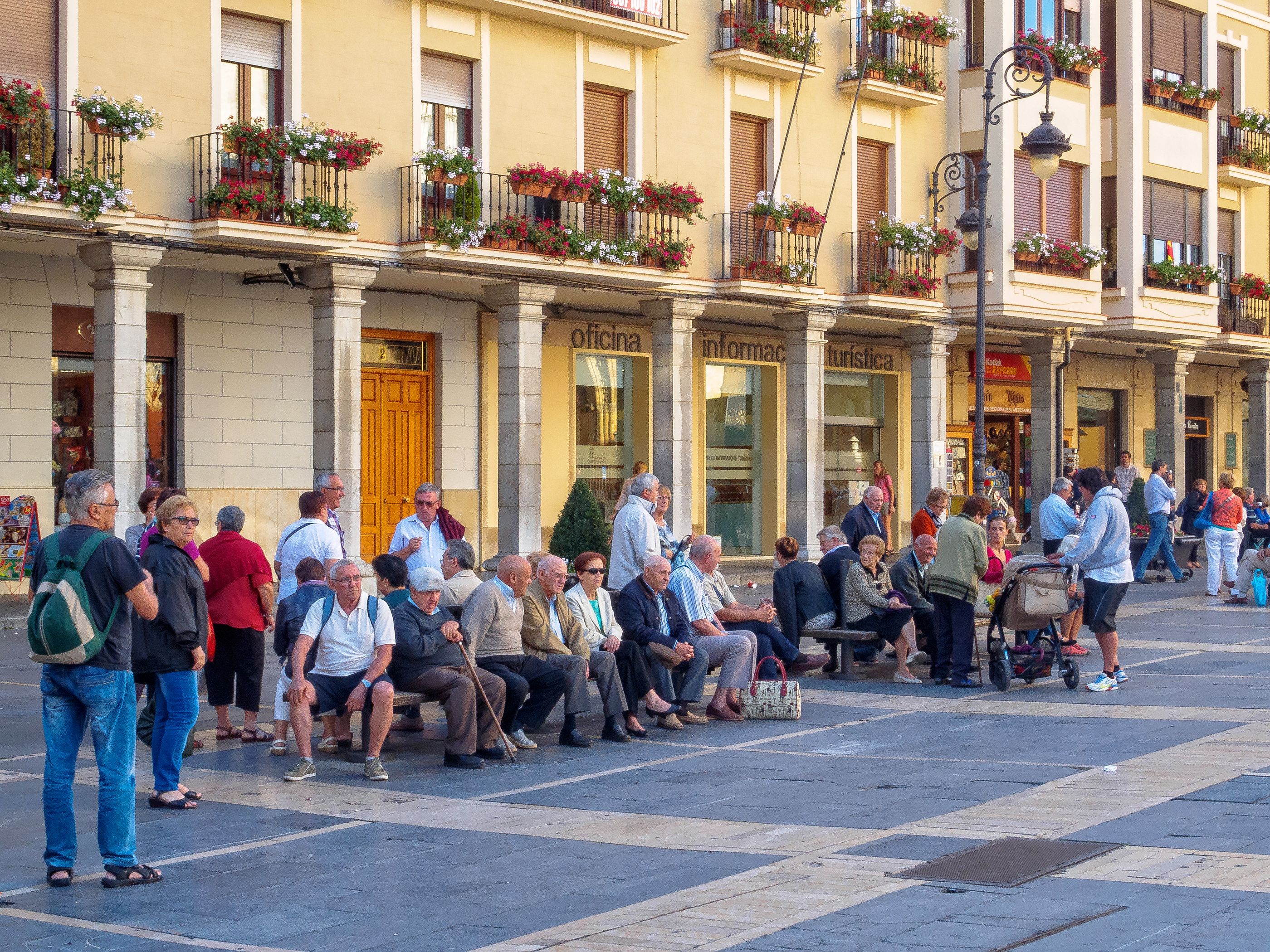 España está en la segunda transición demográfica, la del envejecimiento