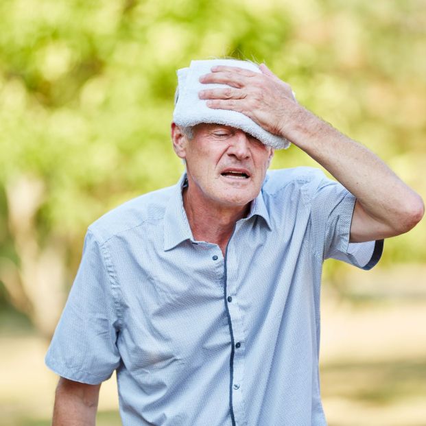 Cómo puedo saber si me está dando un golpe de calor y cómo actuar en caso de sufrirlo