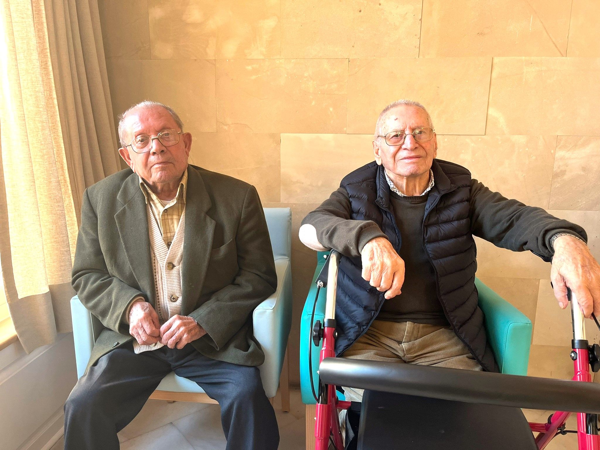 Historias con alma: dos amigos de la infancia se reencuentran en la residencia 75 años después Foto: Fontsana Son Armadams