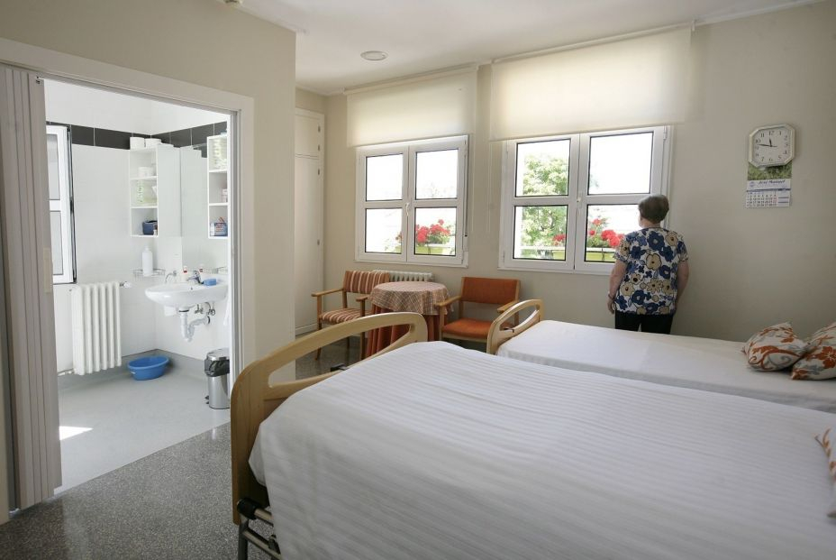 La caótica implantación del nuevo modelo de residencias de mayores: varias CCAA no lo aplicarán La caótica implantación del nuevo modelo de residencias de mayores: varias CCAA no lo aplicarán