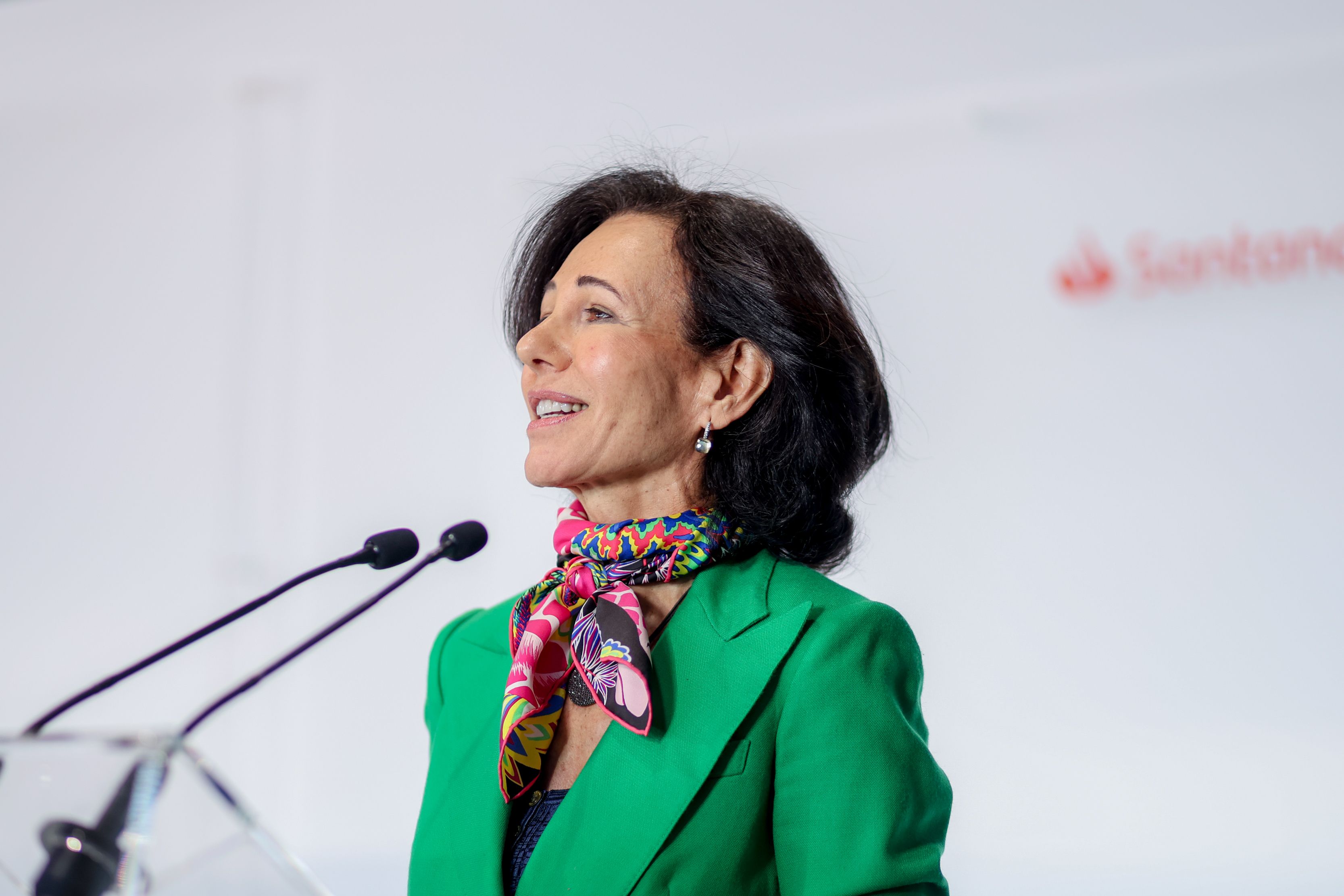 Ana Botín, Marta Ortega y Beatriz Corredor son las únicas presidentas de compañías del Ibex 35. Foto: Europa Press