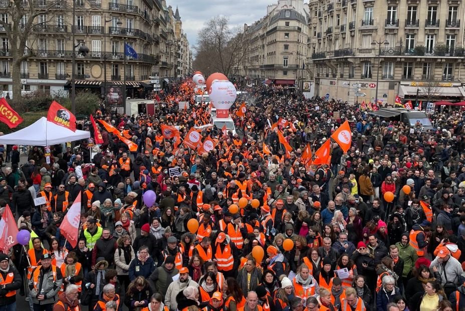 Sexta huelga general en Francia por la reforma de las pensiones, que sube la jubilación a 64 años Sexta huelga general en Francia por la reforma de las pensiones, que sube la jubilación a 64 años