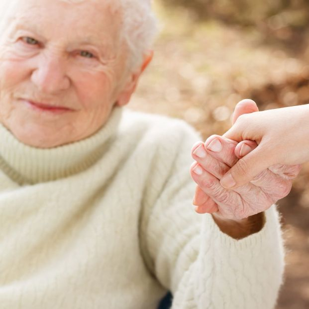 CEOMA: "Es el momento de empoderar a la mujer a cualquier edad, sobre todo a la mujer mayor". Foto: Bigstock