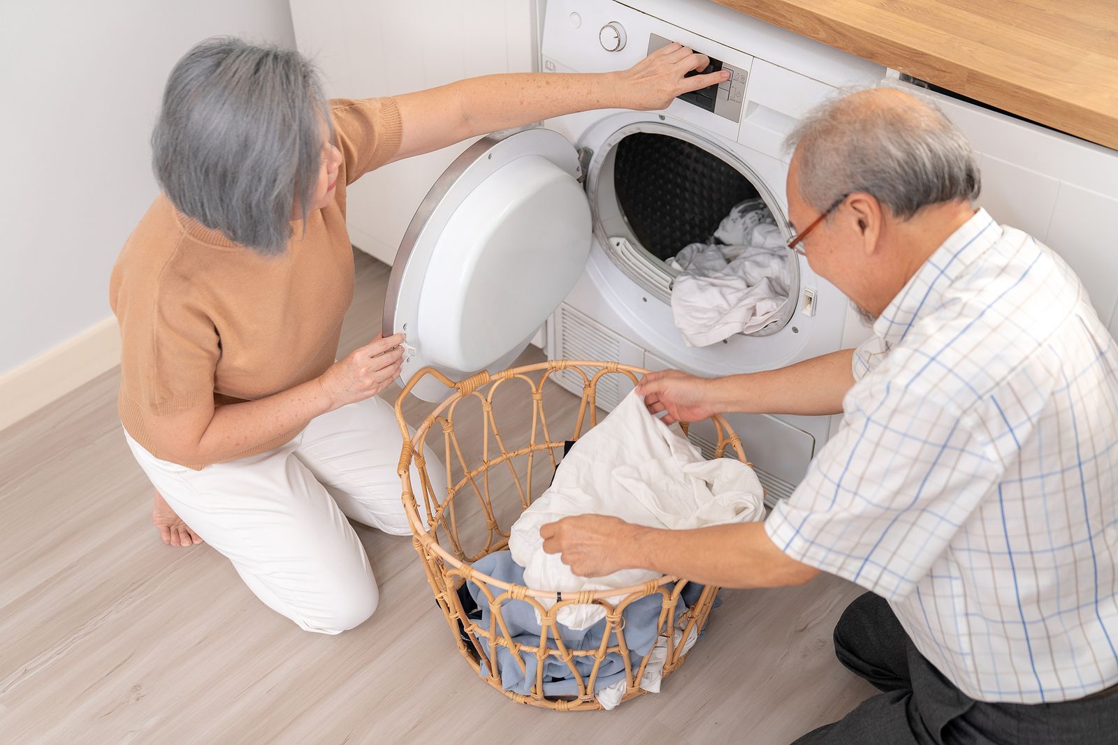 ¿La lavadora hace ruido y vibra demasiado? Posibles razones y soluciones. Foto: Bigstock