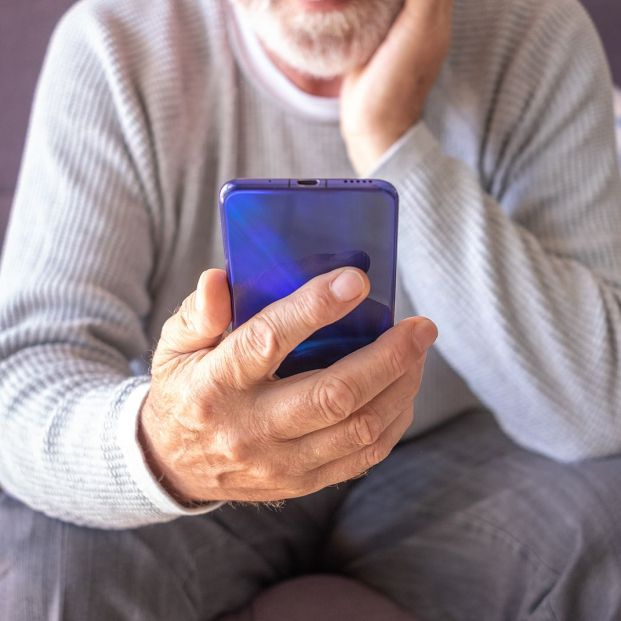 La OCU advierte de dos compañías que ofrecen datos móviles ilimitados sin ser cierto. Foto: Bigstock La OCU advierte de dos compañías que ofrecen datos móviles ilimitados sin ser cierto. Foto: Bigstock