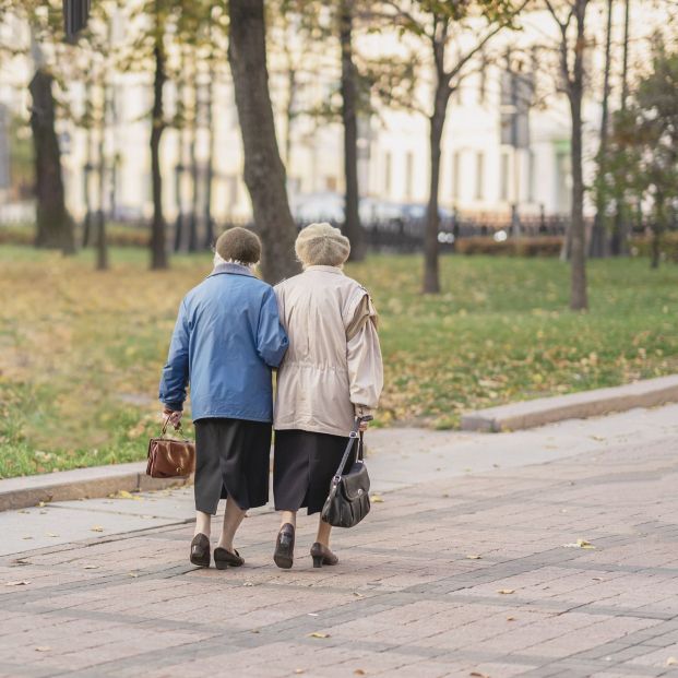 Mujeres caminando