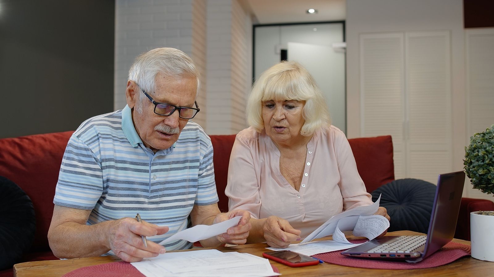 La Seguridad Social aclara quiénes son los únicos pensionistas que deben presentar fe de vida