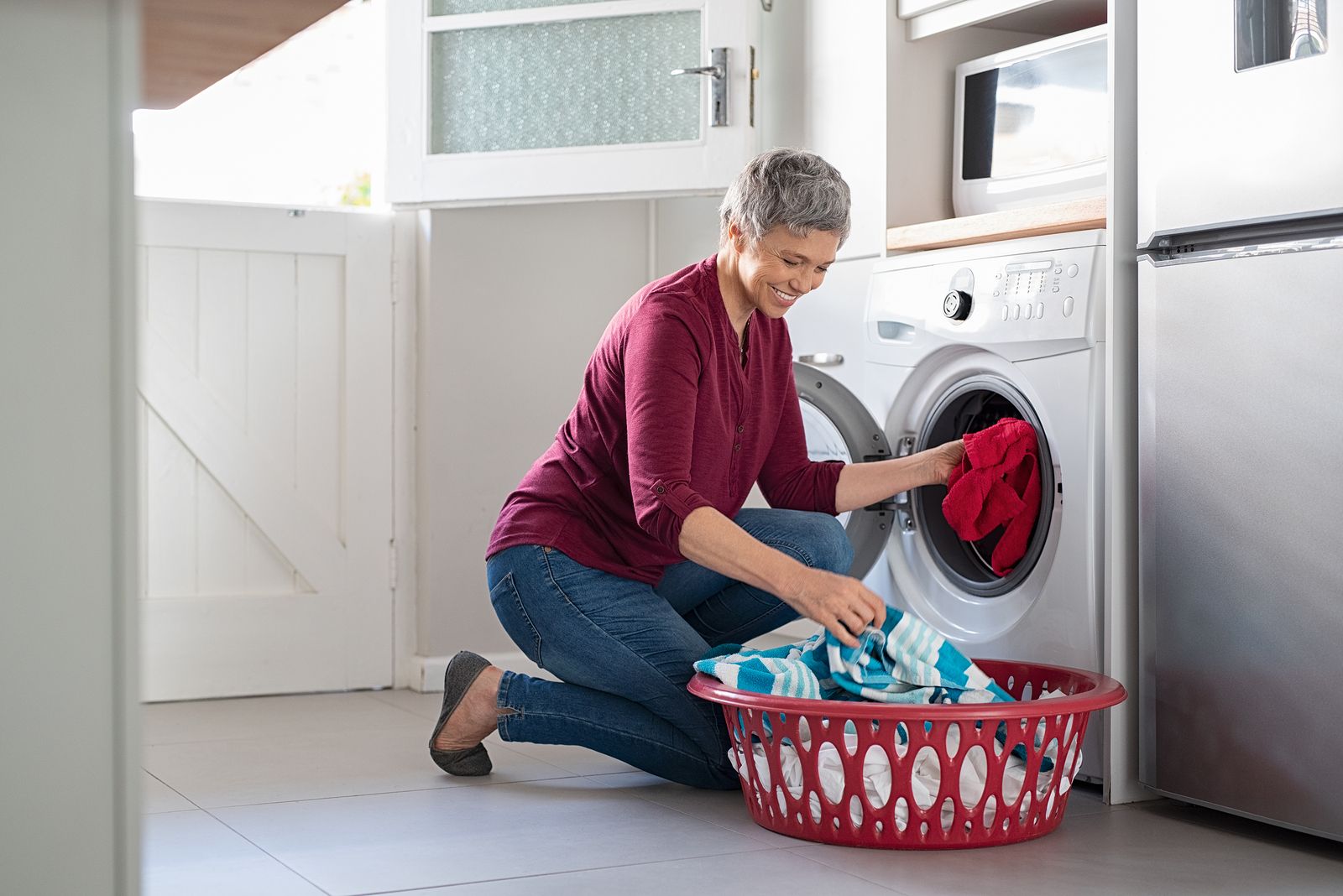 Qué se pone primero en la lavadora: el agua o la ropa?