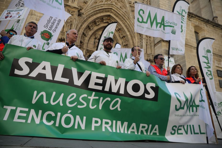 EuropaPress 5070162 imagen protesta sma sevilla situacion atencion primaria andalucia