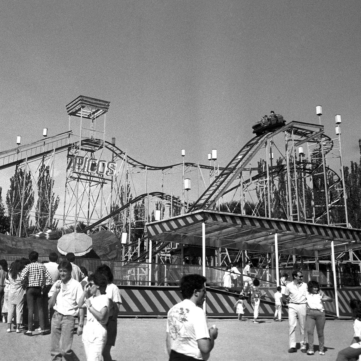 Expo 50 años Parque Atracciones