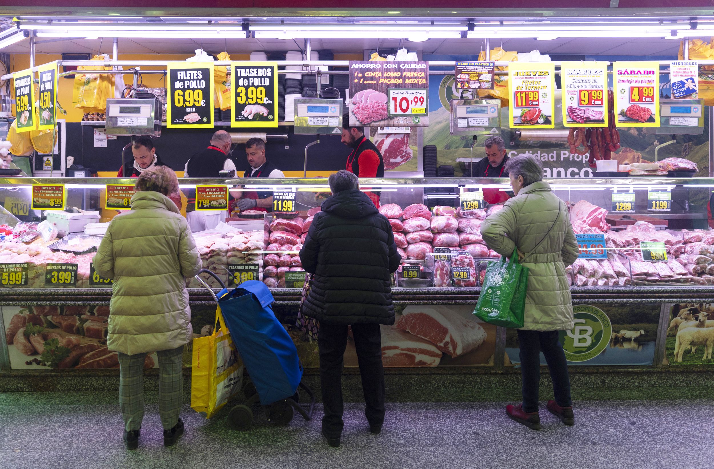 El Banco de España dispara hasta el 12,2% su previsión de IPC de los alimentos para 2023