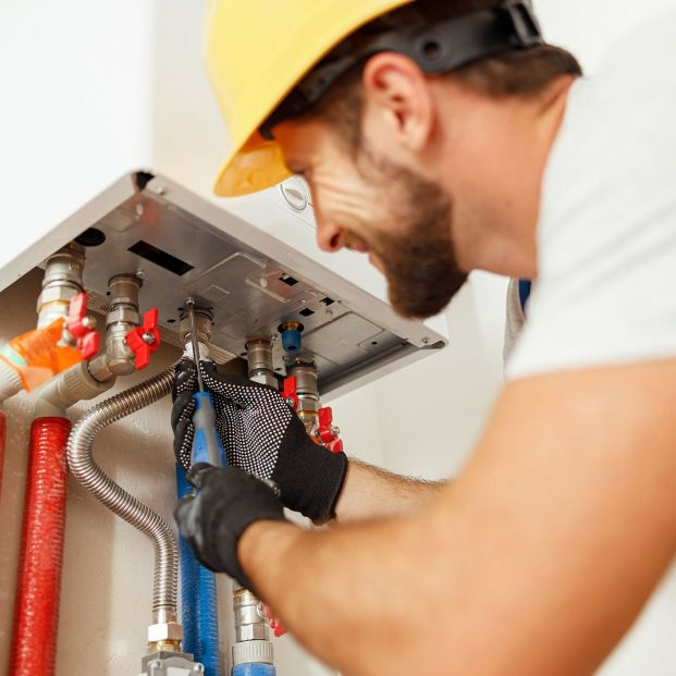 Cómo elegir los mejores calentadores de agua: ventajas y desventajas según el tipo. Foto: Bigstock Cómo elegir los mejores calentadores de agua: ventajas y desventajas según el tipo. Foto: Bigstock