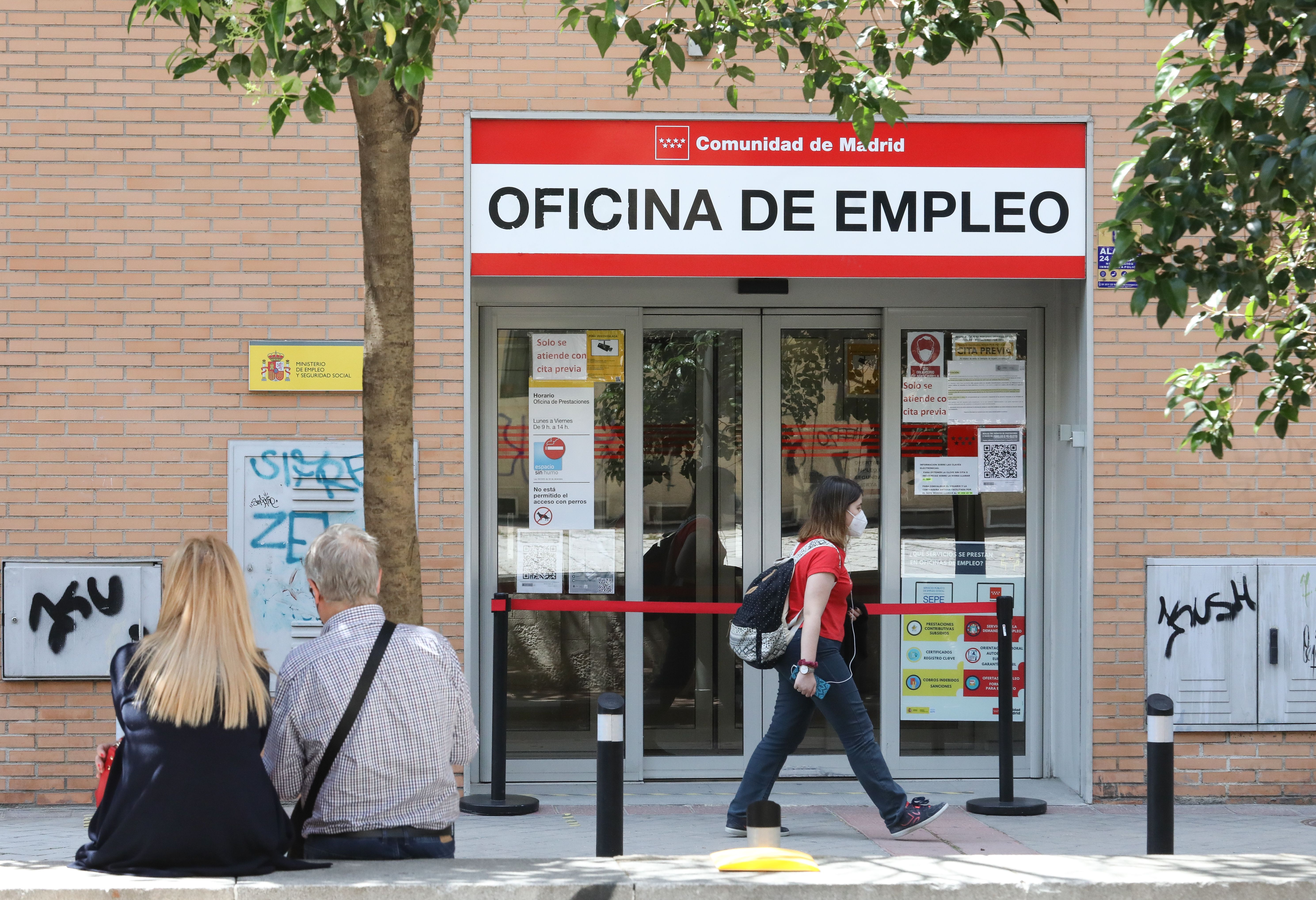 Estas son las profesiones con menos tasas de paro en España, según el INE