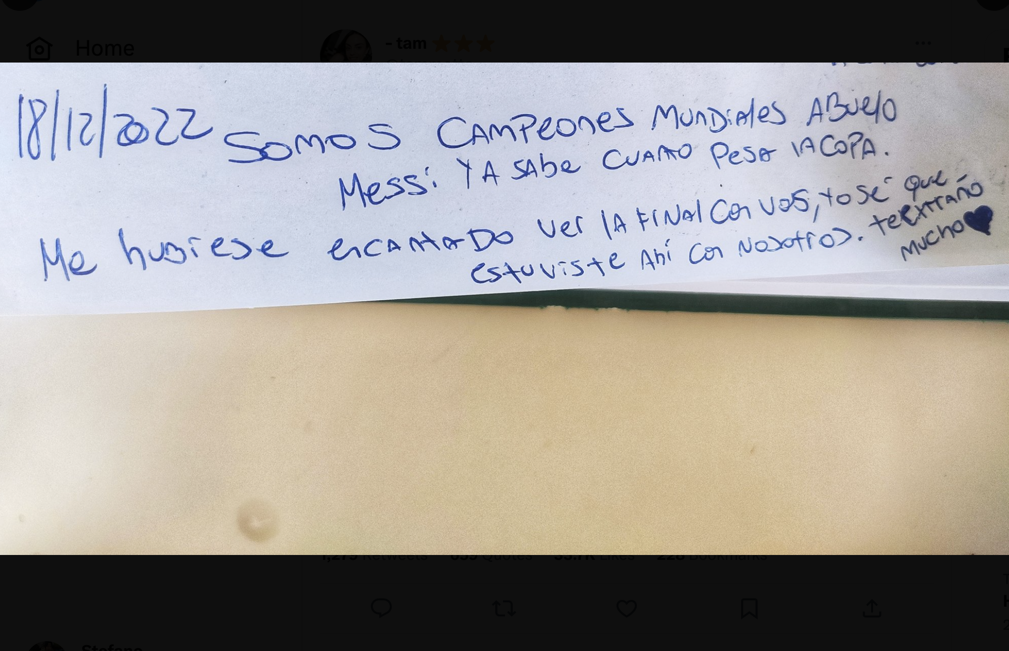 El conmovedor mensaje de un nieto a su abuelo en el cementerio