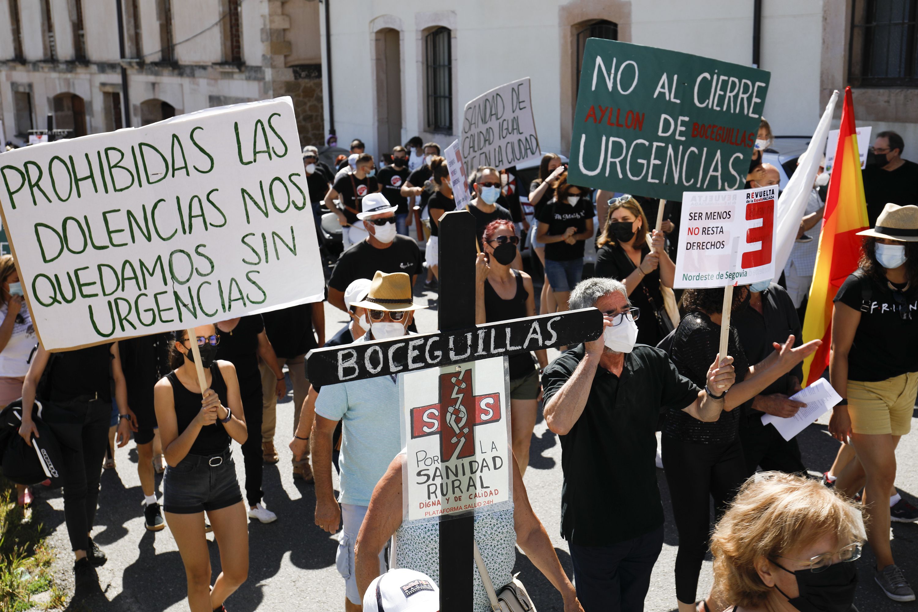 Bancos y médicos, los servicios rurales que más han desaparecido según la ciudadanía