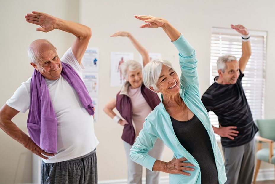 A Coruña lanza el programa 'Mayores en plena forma' para fomentar el envejecimiento activo. Foto: Bigstock