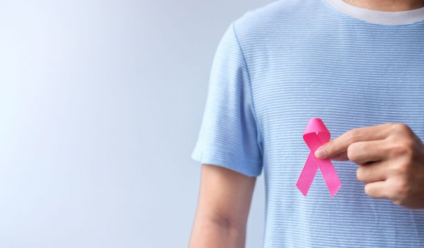 Una realidad evitable: el 80% de los cánceres de mama en hombres se detectan en estados avanzados