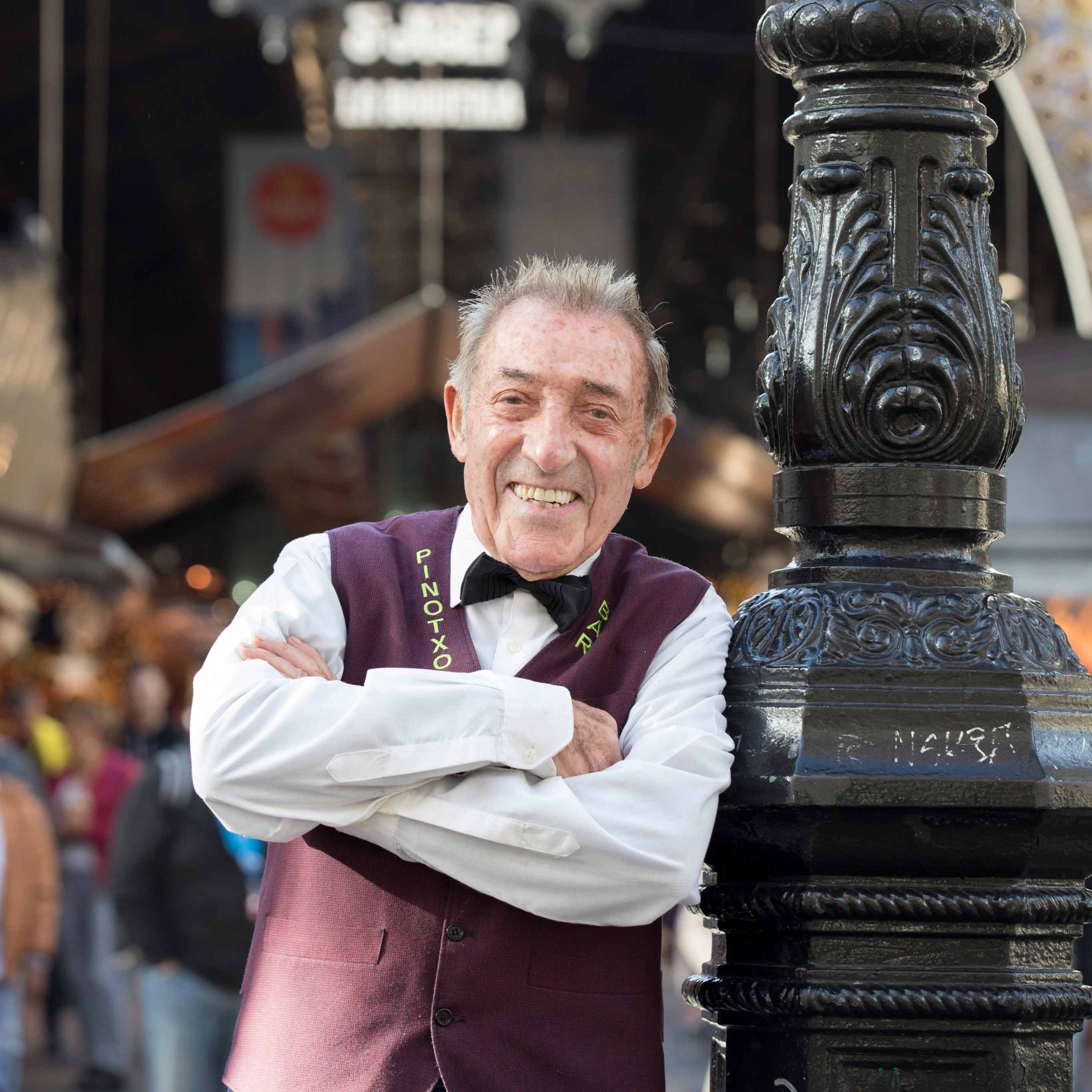 Muere Juanito Bayén, icónico propietario del Pinotxo Bar de La Boqueria. Foto: Europa Press