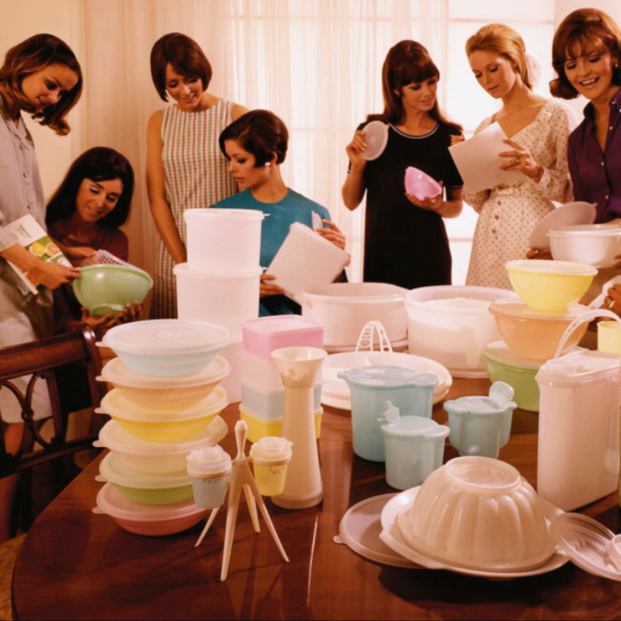 La historia del éxito y caída de Tupperware