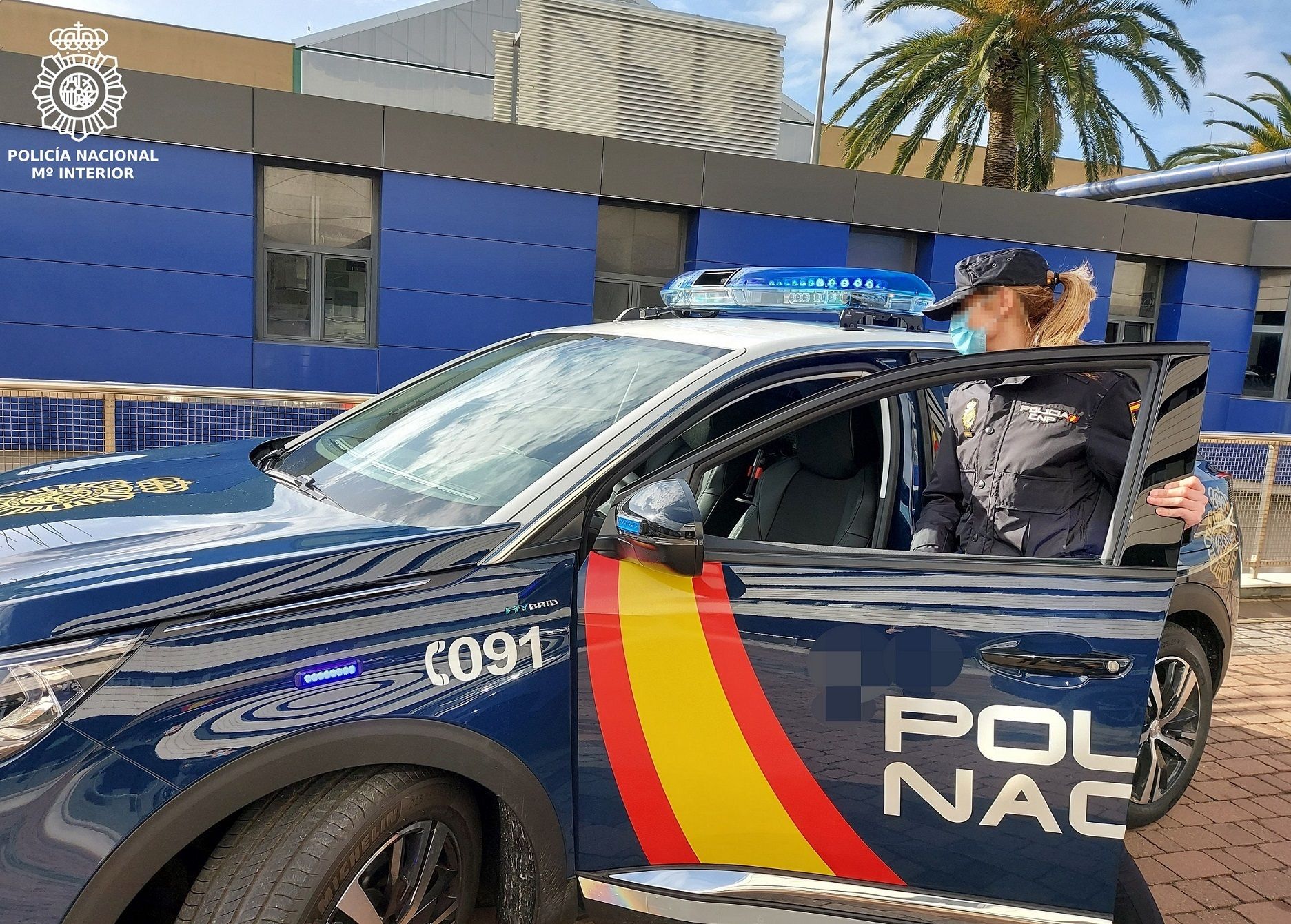 ¿Puede la Policía Nacional poner multas de tráfico?