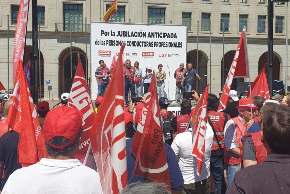 Los transportistas volverán a salir a la calle para reclamar la jubilación anticipada