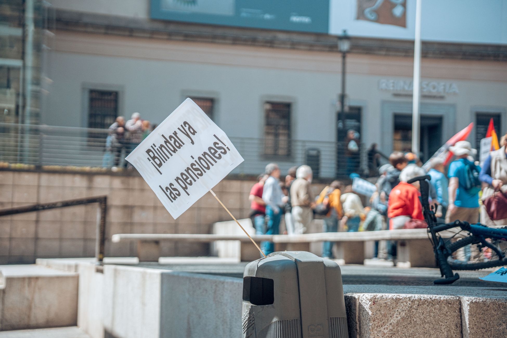 La pensión mínima subirá el 9% con la reforma: desde 9.786 hasta 10.657 euros anuales, según FEDEA