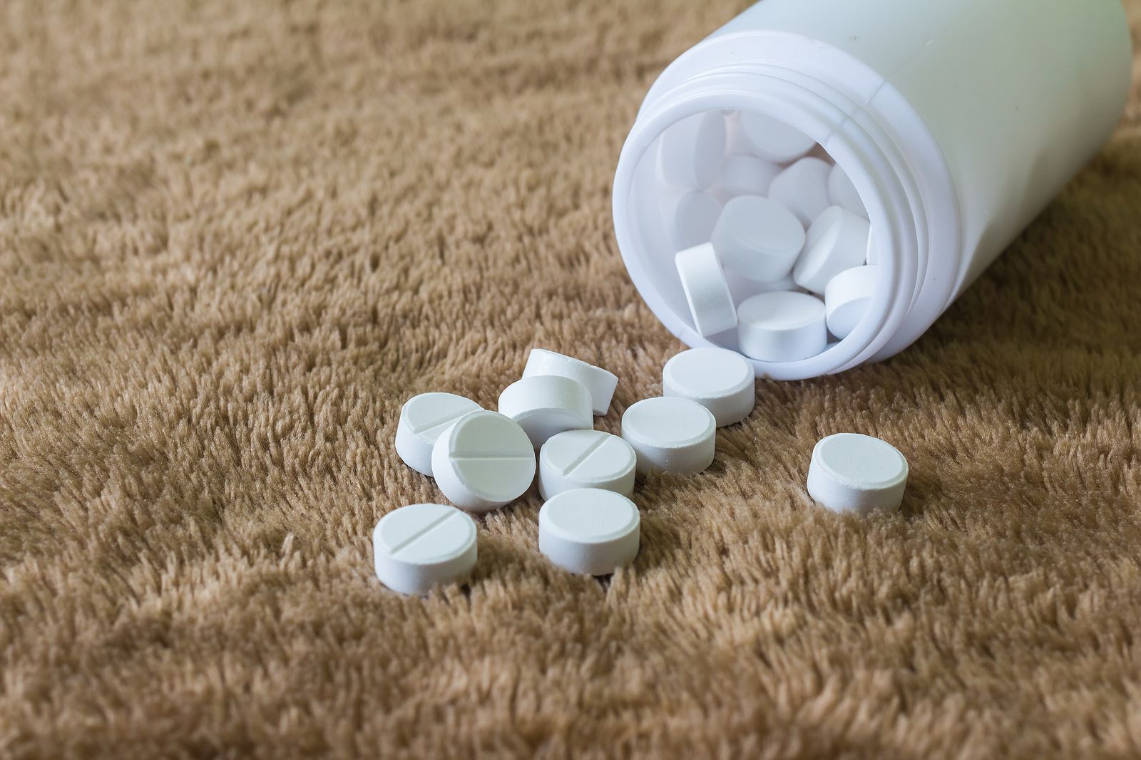 Un médico advierte de lo que ocurre si tomas paracetamol más de 15 días al mes