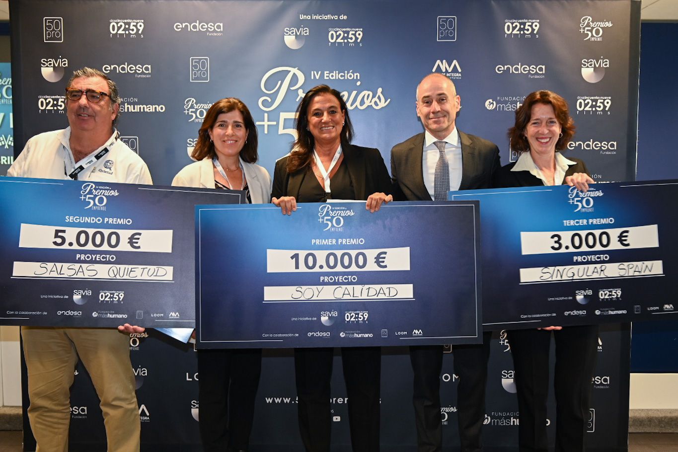 Un proyecto de digitalización, una salsa picante y viajes por España ganan los Premios +50 Emprende