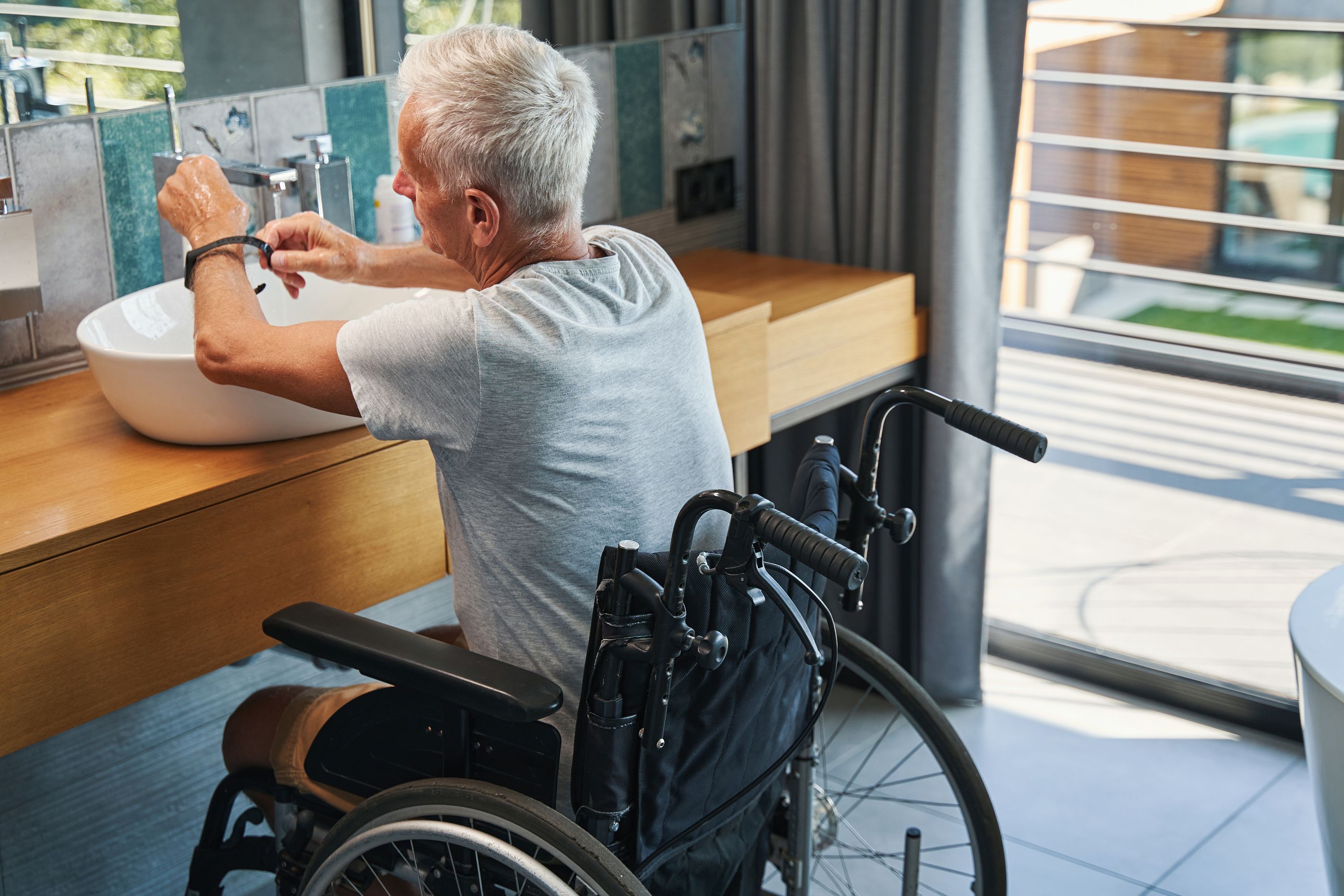 Un accesible robot de sobremesa monitoriza el estado físico y anímico de las personas mayores (accesibilidad)