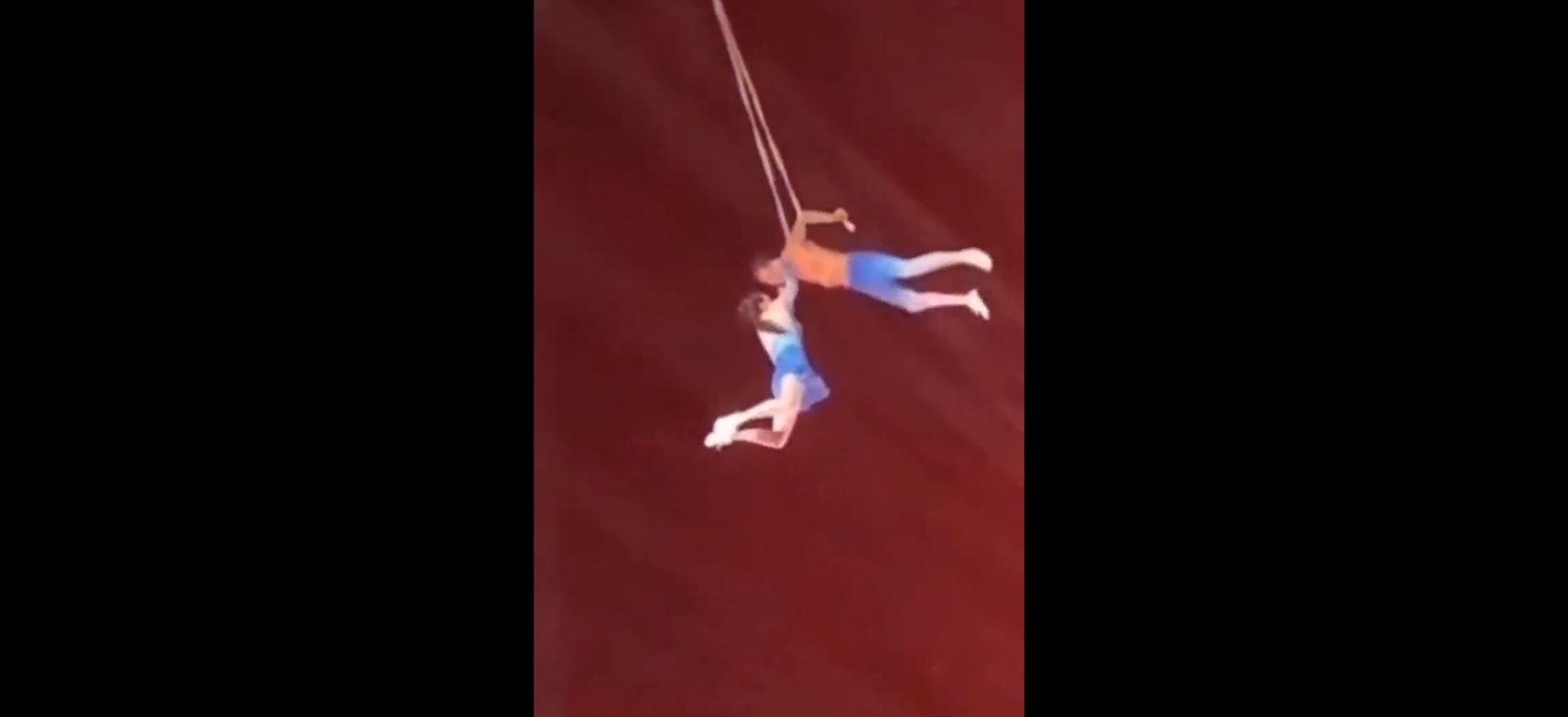 VIDEO: Muere una trapecista al caer al vacío durante una acrobacia con su marido