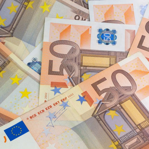 Encuentran un maletín con 64.000 euros en un hospital que podría haber dejado un hombre en herencia. Foto: Bigstock Encuentran un maletín con 64.000 euros en un hospital que podría haber dejado un hombre en herencia. Foto: Bigstock