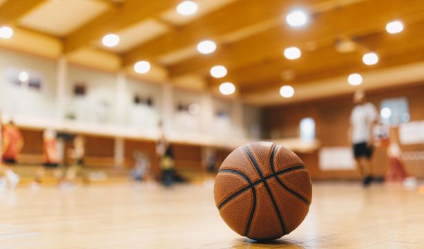 Polideportivos municipales: OCU denuncia tarifas hasta diez veces más caras según la ciudad