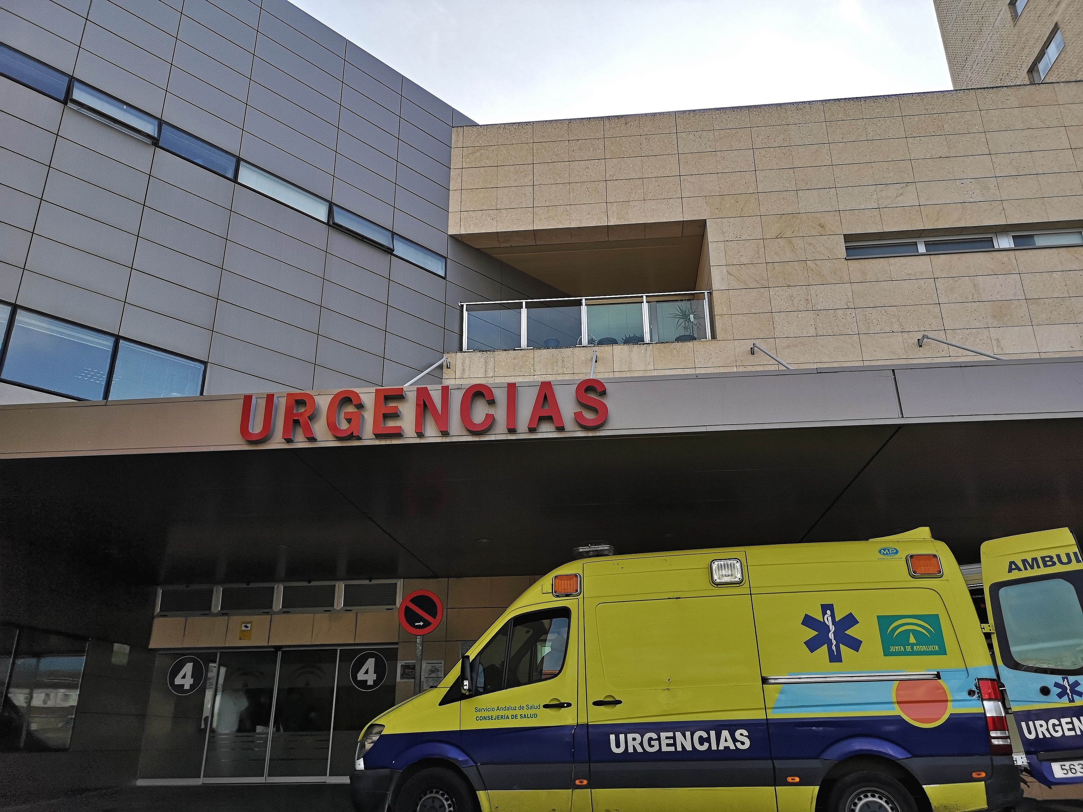 Las urgencias, a la "expectativa" ante el repunte de casos de Covid y la ola de calor Las urgencias, a la "expectativa" ante el repunte de casos de Covid y la ola de calor