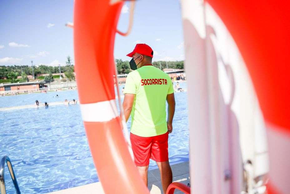 ¿Cuándo abren las piscinas en Madrid? El inusual calor de estas fechas cambia los planes