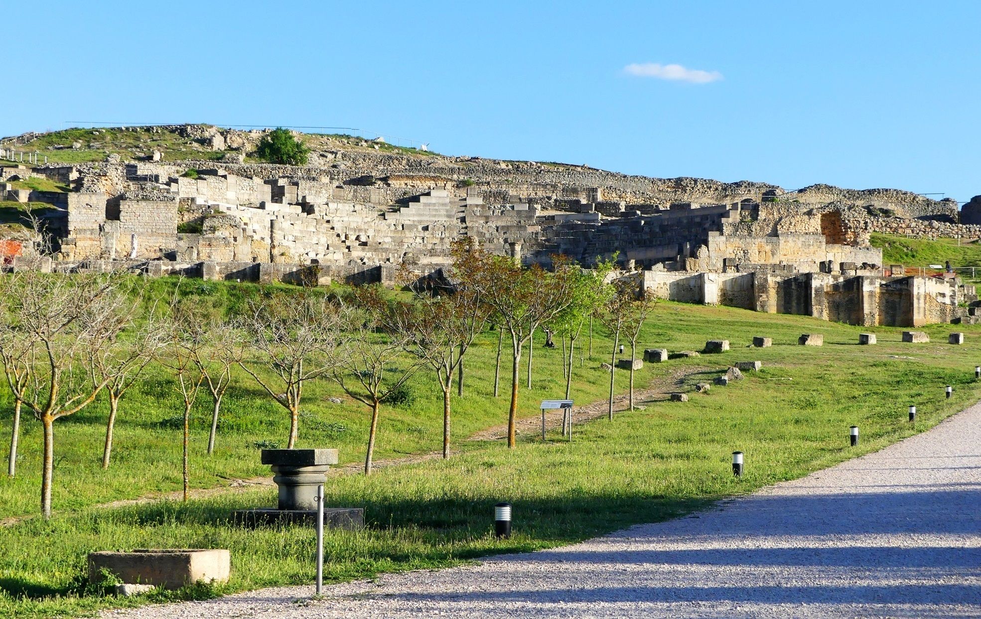 El yacimiento romano de Segóbriga, lugar emblemático de la arqueología y museología