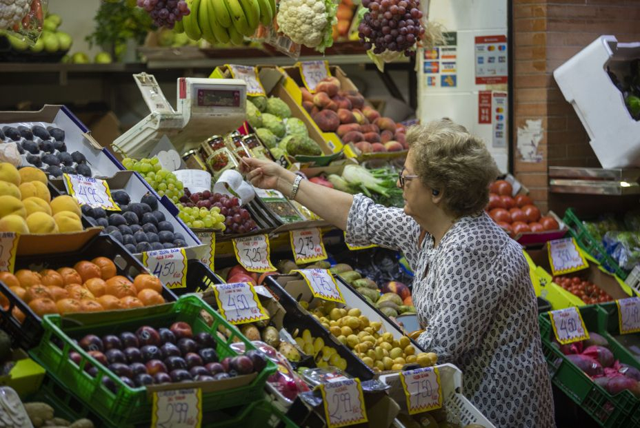 Pensión no contributiva: vivir con 500 euros en una España que lleva 2 años azotada por la inflación