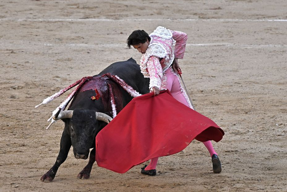 EuropaPress 5188652 andres roca rey faena feria san isidro celebra plaza toros ventas 10 mayo